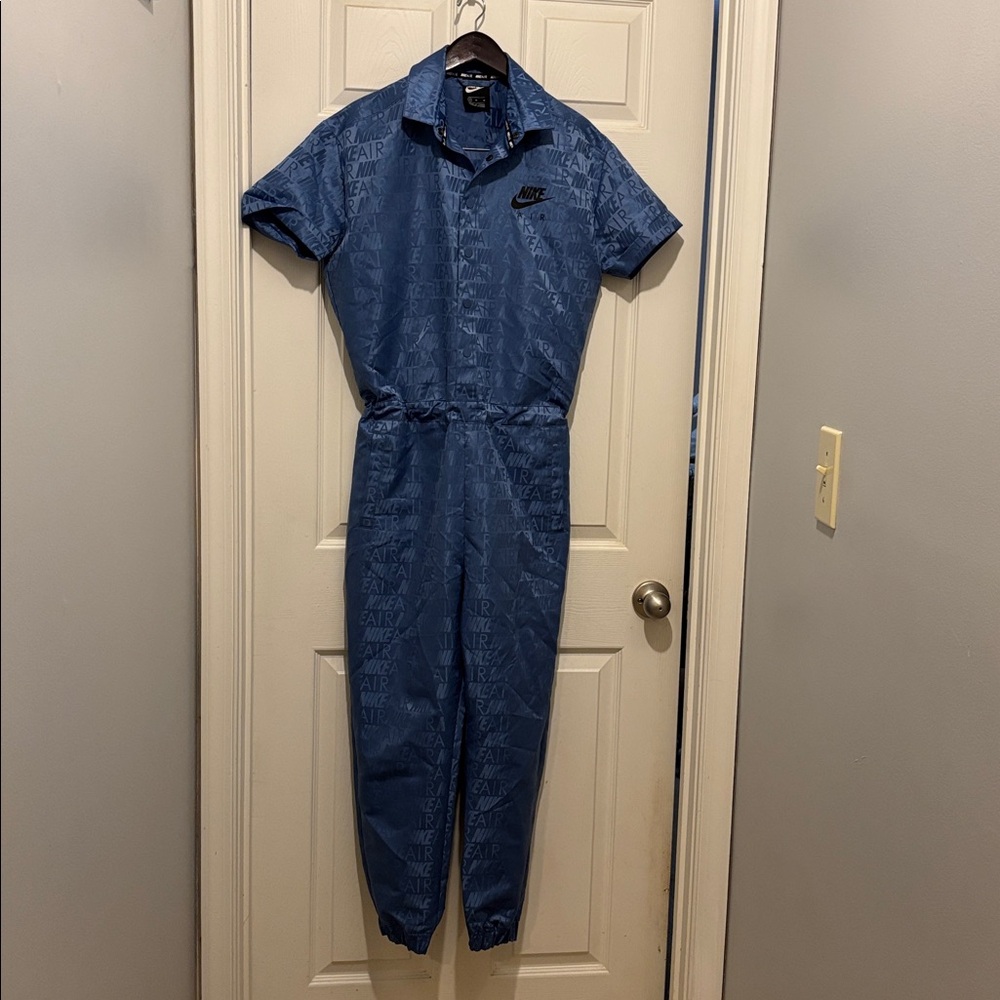Nike air jump suit - Picture 6 of 6